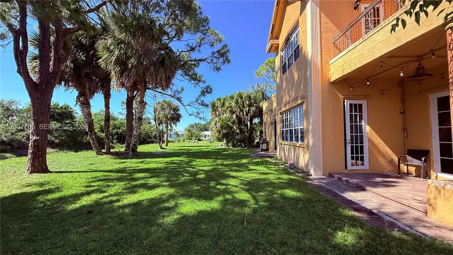 633 SW Jada Rd, Port Saint Lucie, FL 34953 - #2