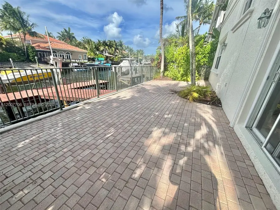 1141 Waterside Ln, Hollywood, FL 33019 - #3