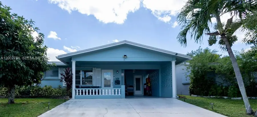 4518 NW 45th Ct, Tamarac, FL 33319 - #2