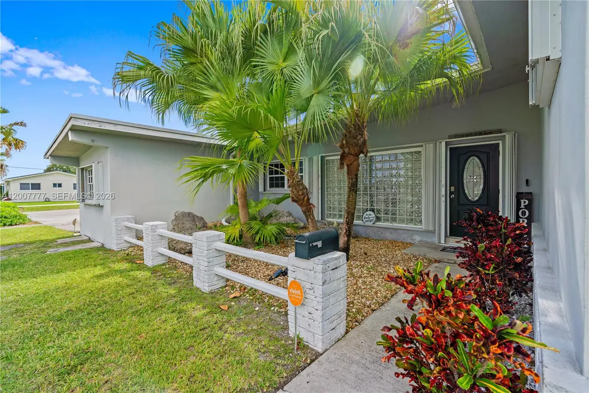 9500 Caribbean Blvd, Cutler Bay, FL 33189 - #1