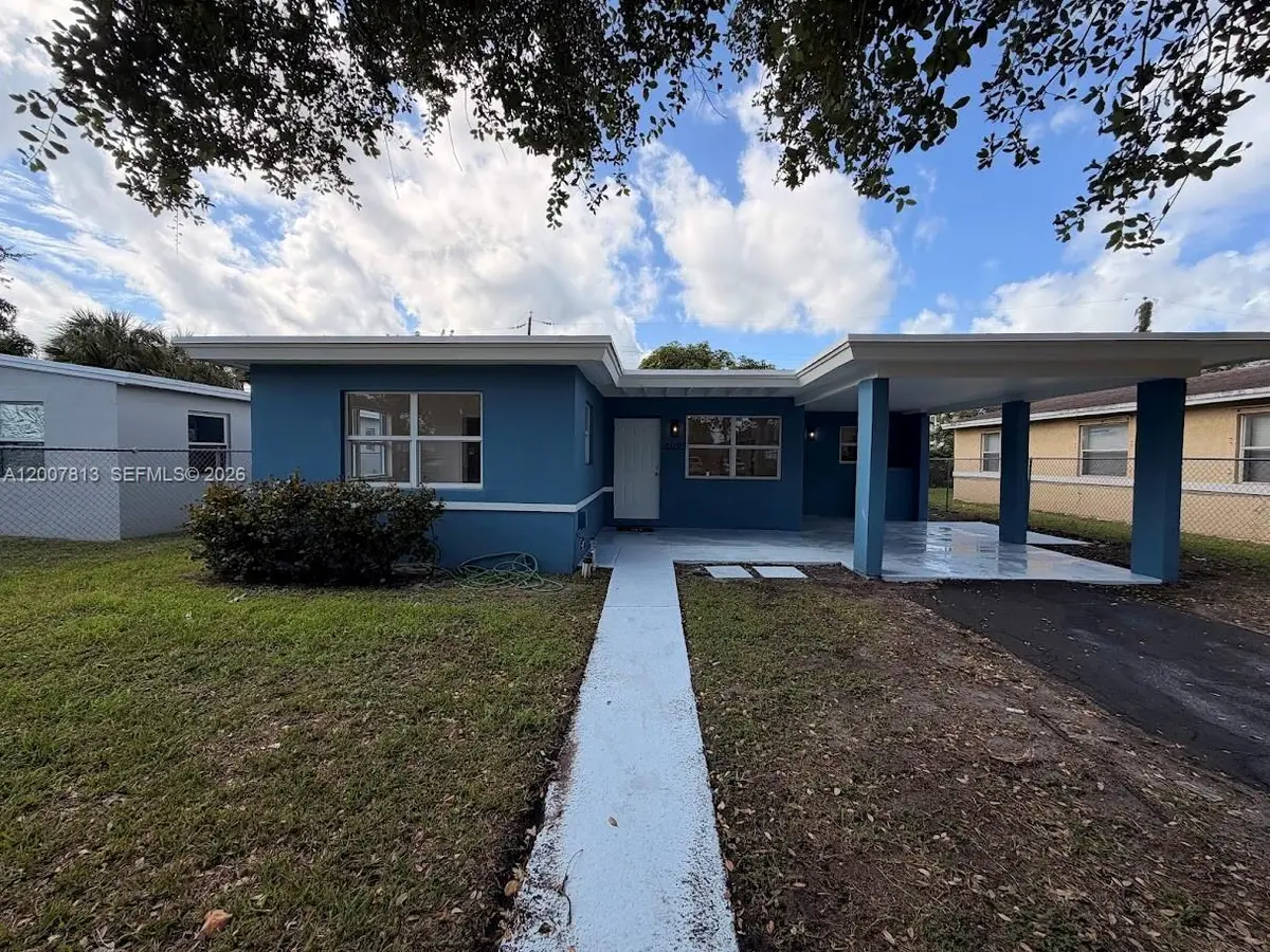 809 NW 12th Ave, Fort Lauderdale, FL 33311 - #1