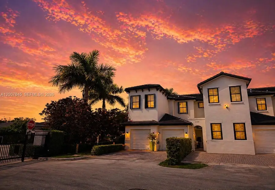 22405 SW 102nd Ave, Miami, FL 33190 - #2