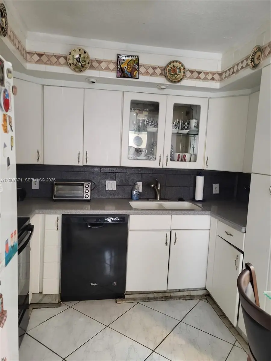 2050 Newcastle C #2050, Boca Raton, FL 33434 - #3