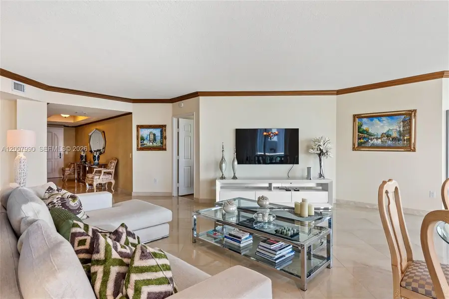 3370 Hidden Bay Dr #1213, Aventura, FL 33180 - #3