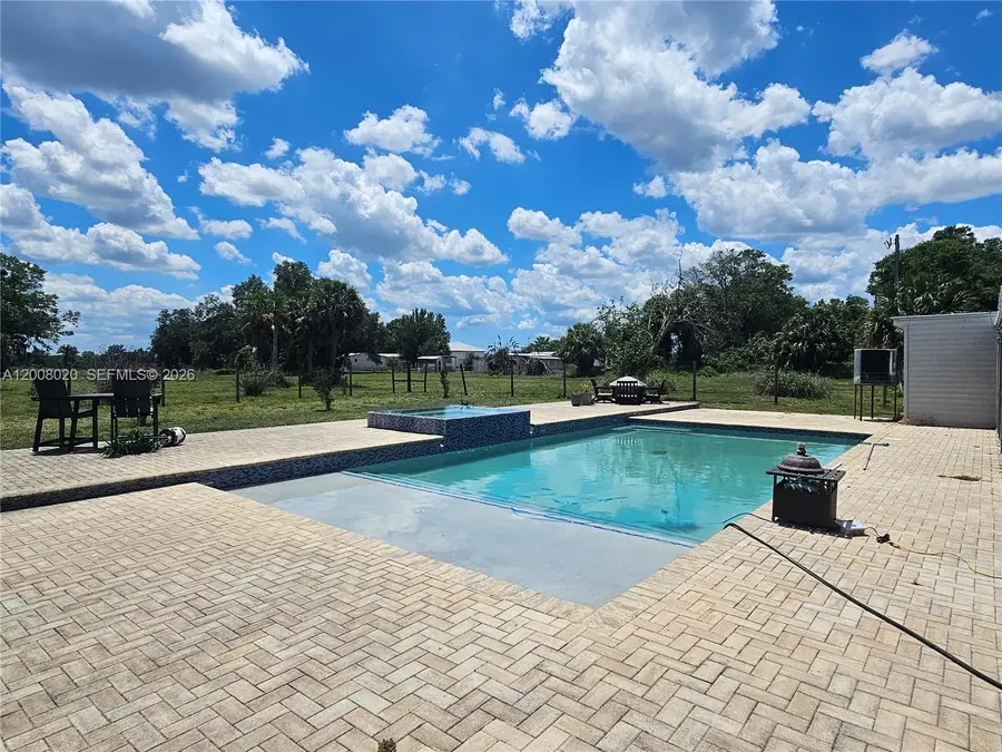 2445 SE Airport Estates St, Southeast Arcadia, FL 34266 - #2