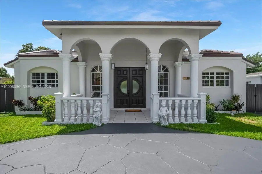 2850 NW 5th St, Miami, FL 33125 - #2