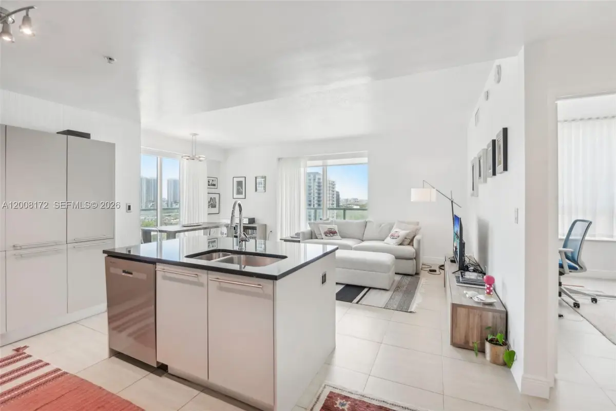 1900 N Bayshore Dr #1511, Miami, FL 33132 - #1