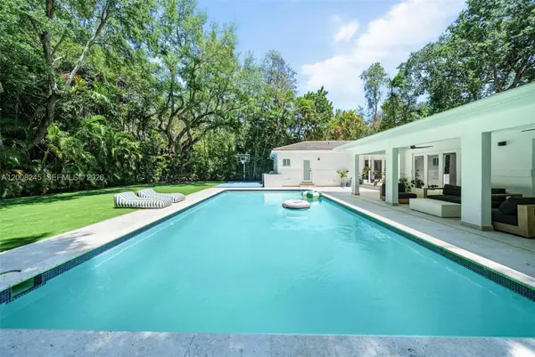 741 Tibidabo Ave, Coral Gables, FL 33143