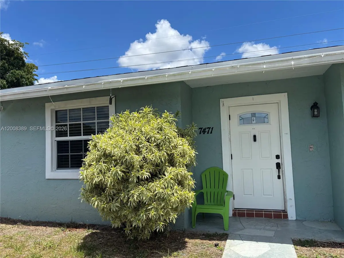 7471 SW 1st St, Margate, FL 33068 - #1
