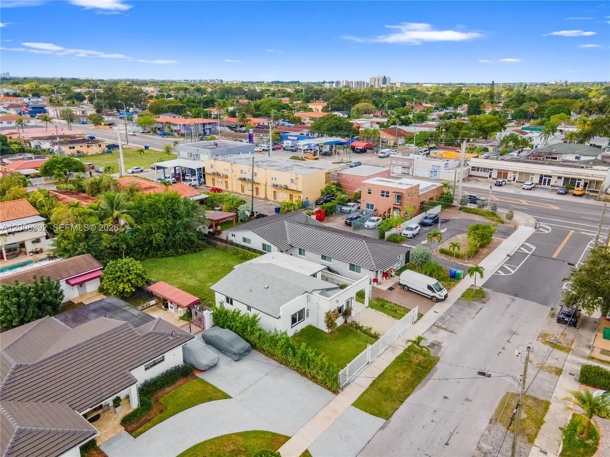 5658 SW 1st St, Miami, FL 33134 - #1