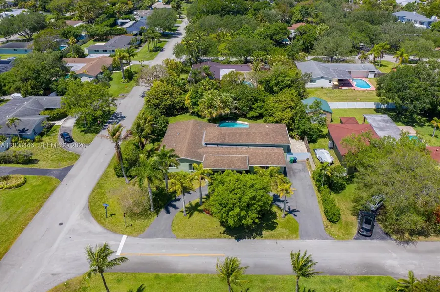 14590 SW 84th Ct, Palmetto Bay, FL 33158 - #3