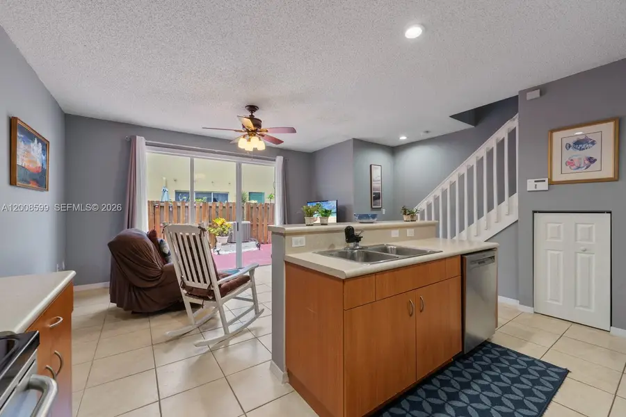 934 NE 42nd Ter, Homestead, FL 33033 - #3