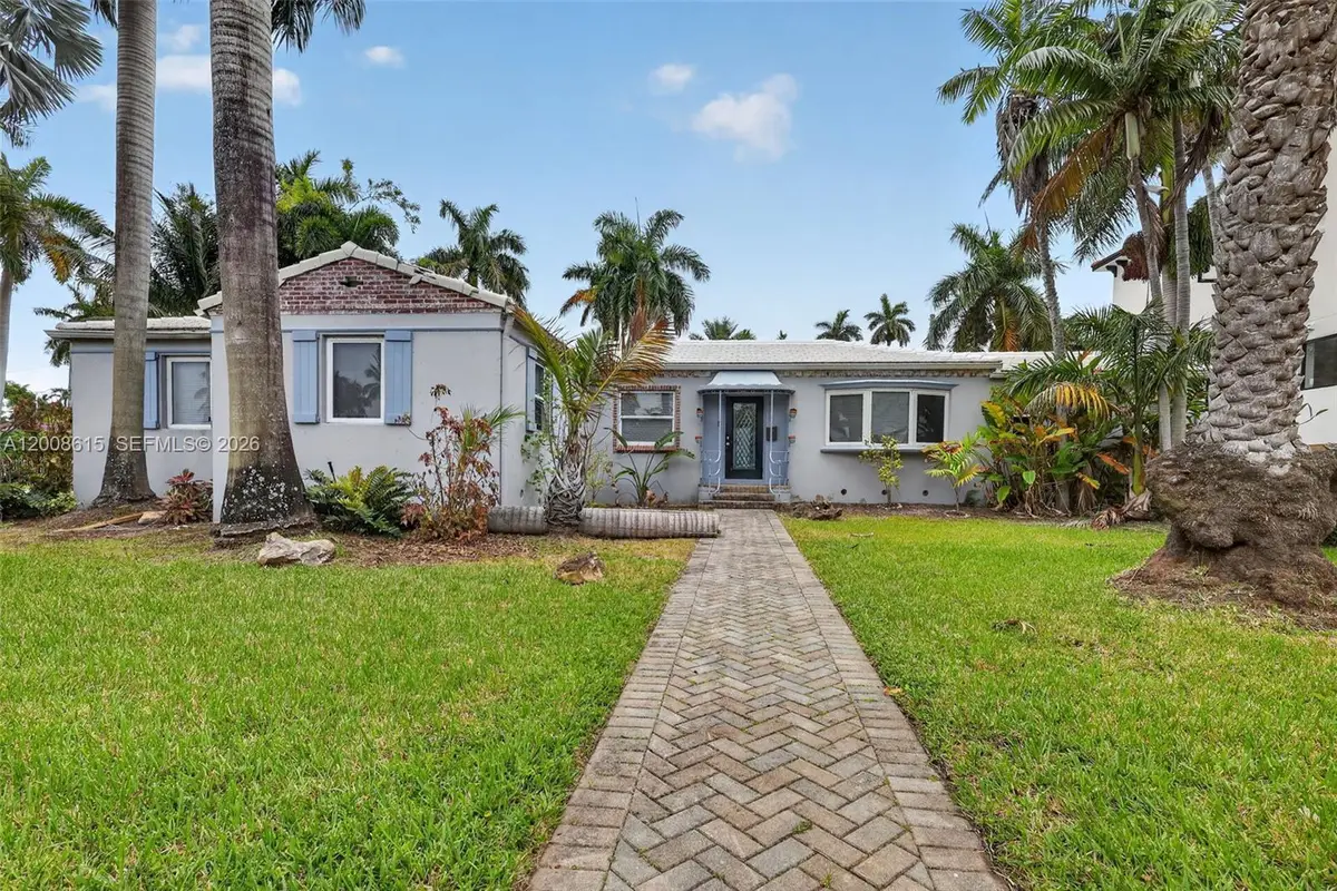 900 Tyler St, Hollywood, FL 33019 - #1