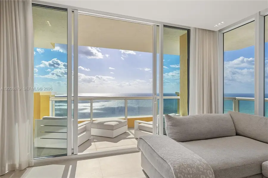 17875 Collins Ave #3906, Sunny Isles Beach, FL 33160 - #3