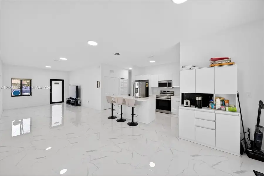 1864 NW 84th St, Miami, FL 33147 - #3