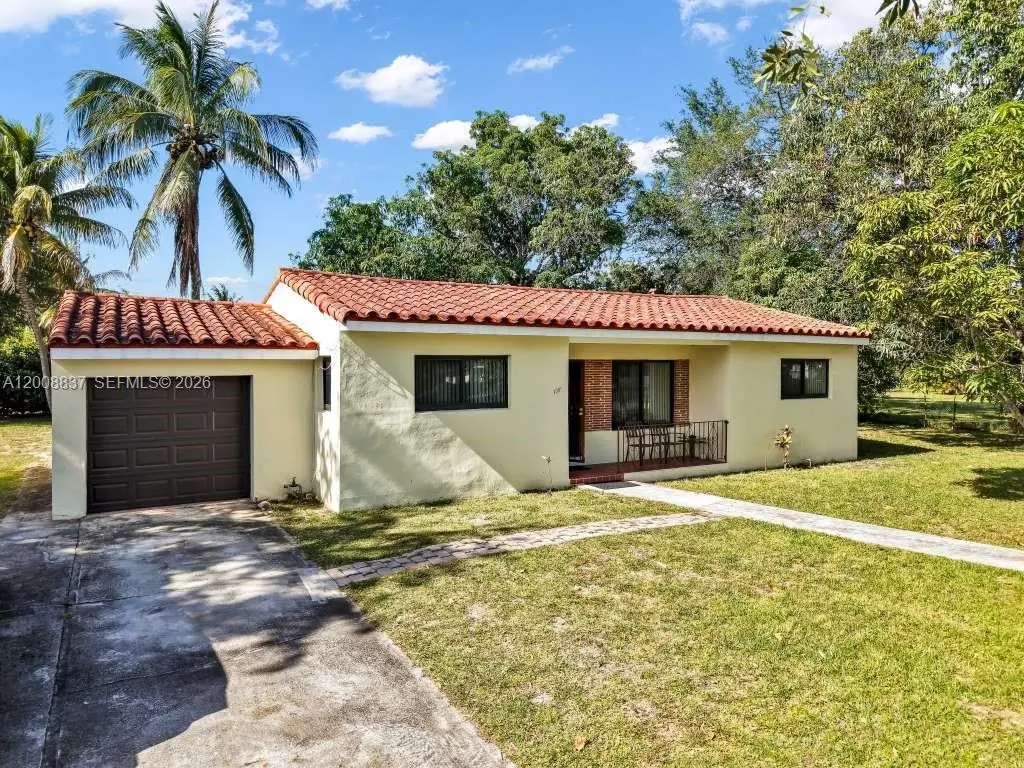 1201 NE 144th St, Miami, FL 33161 - #1