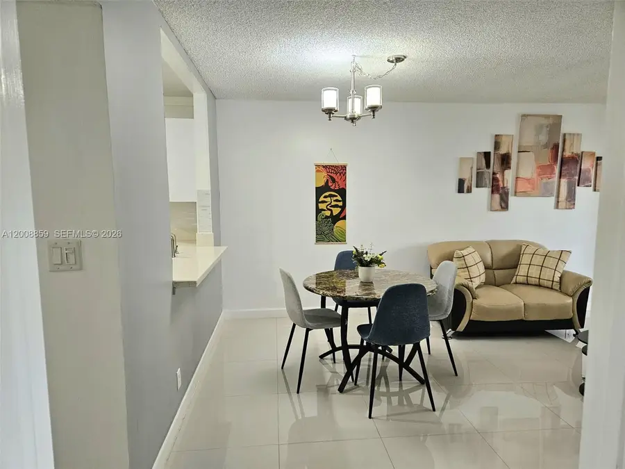 8818 W Mcnab Rd #303, Tamarac, FL 33321 - #2