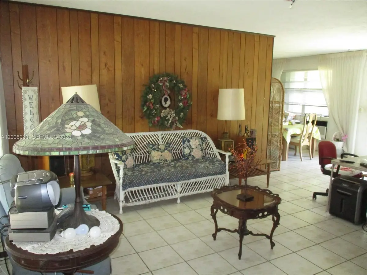 19311 Gulfstream Rd, Cutler Bay, FL 33157 - #1