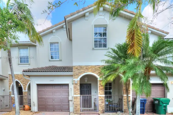 22472 SW 89th Path, Cutler Bay, FL 33190