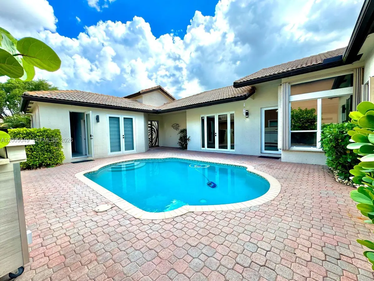 280 SW 167th Ave, Pembroke Pines, FL 33027 - #1