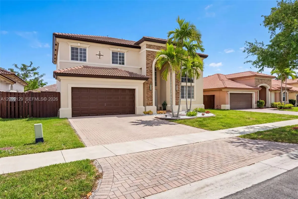 1033 NE 35th Ave, Homestead, FL 33033 - #1