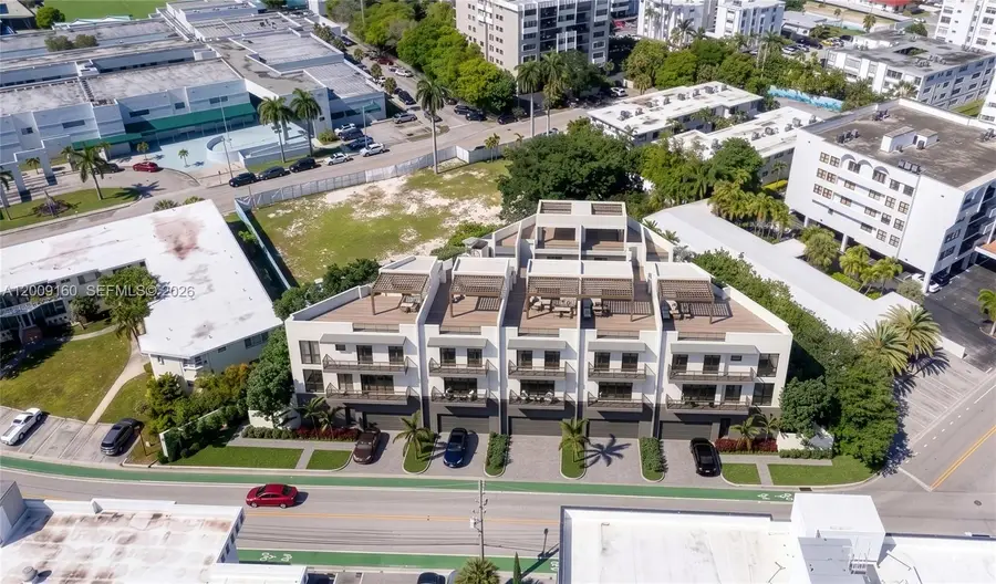 9201 W Bay Harbor Dr, Bay Harbor Islands, FL 33154 - #3