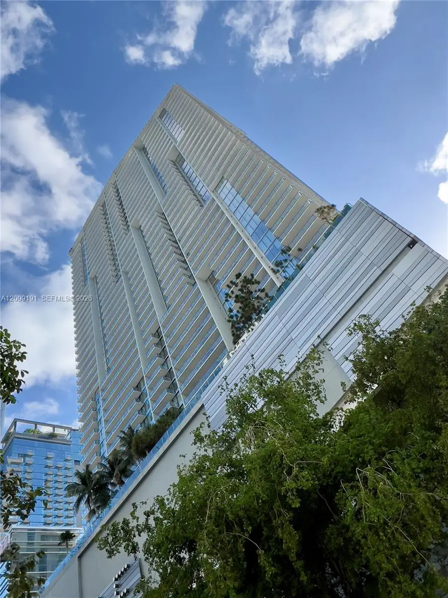 68 SE 6th St #3611, Miami, FL 33131 - #1