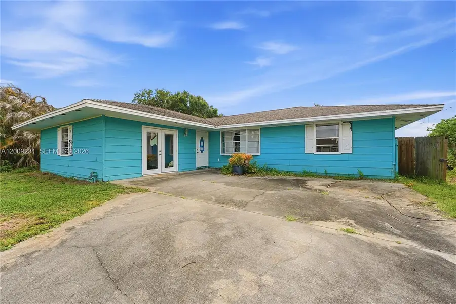 5808 Spruce Dr, Fort Pierce, FL 34982 - #2