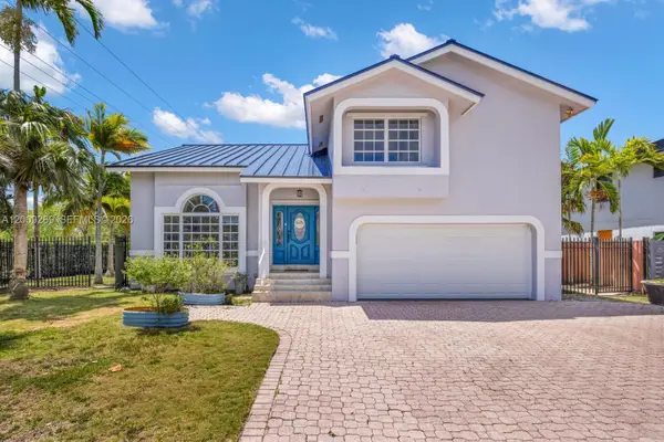 8900 SW 159th Ter, Palmetto Bay, FL 33157