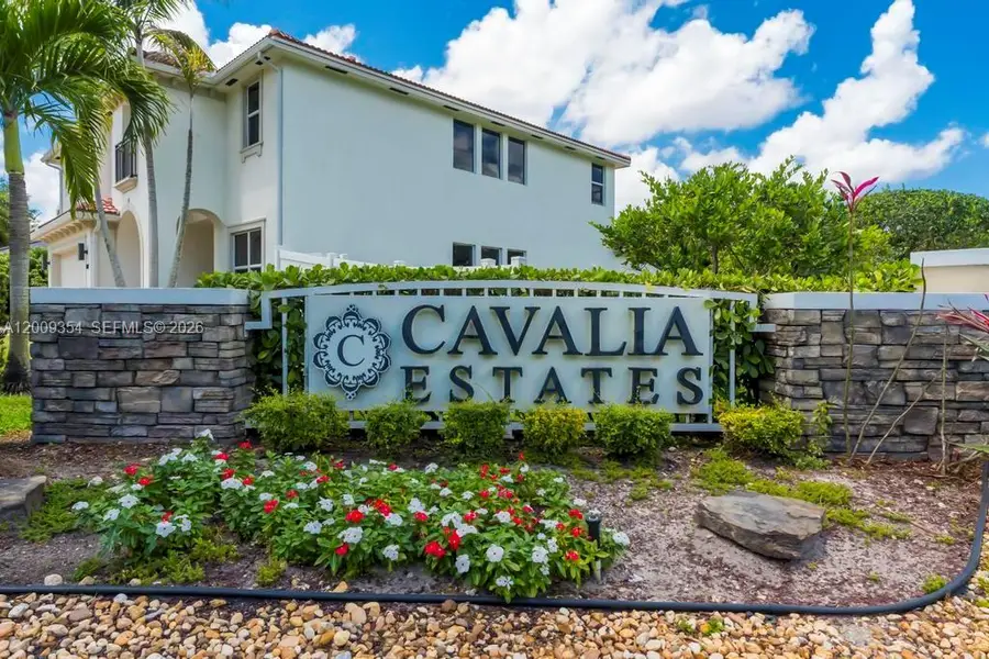 7601 Cavalia Dr, Davie, FL 33328 - #3