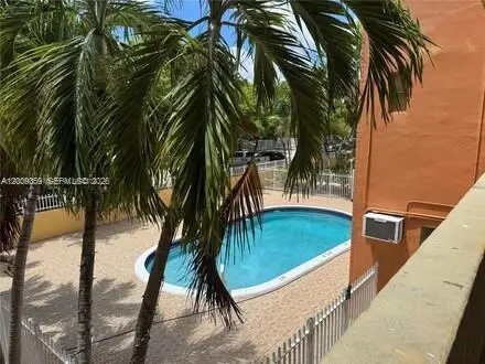 1821 NE 168th St #B3, North Miami Beach, FL 33162 - #2