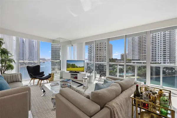 465 Brickell Ave #701, Miami, FL 33131