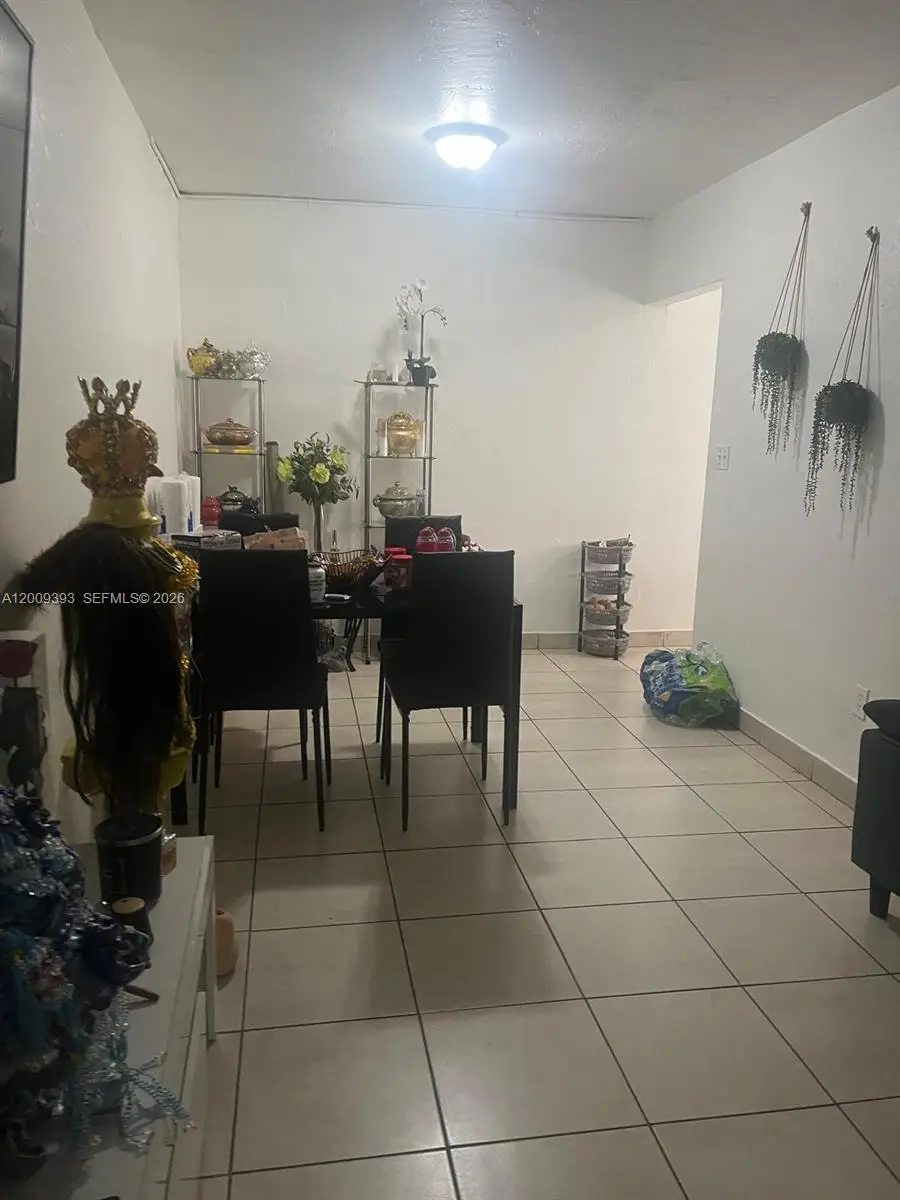1245 W 24th St #121, Hialeah, FL 33010 - #2