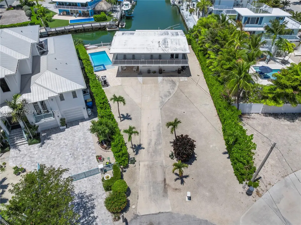 200 Plantation Shores Dr, Tavernier, FL 33070 - #1