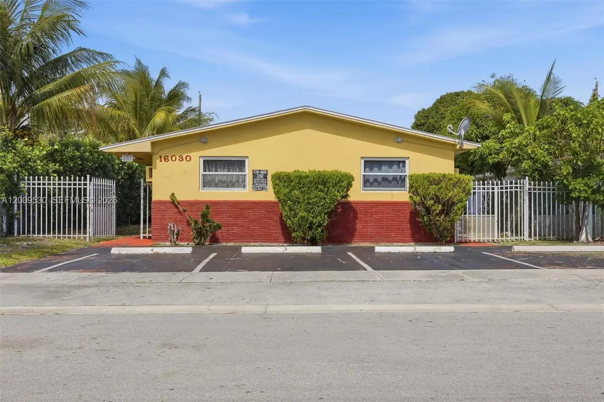 16030 NE 19th Pl, North Miami Beach, FL 33162 - #1