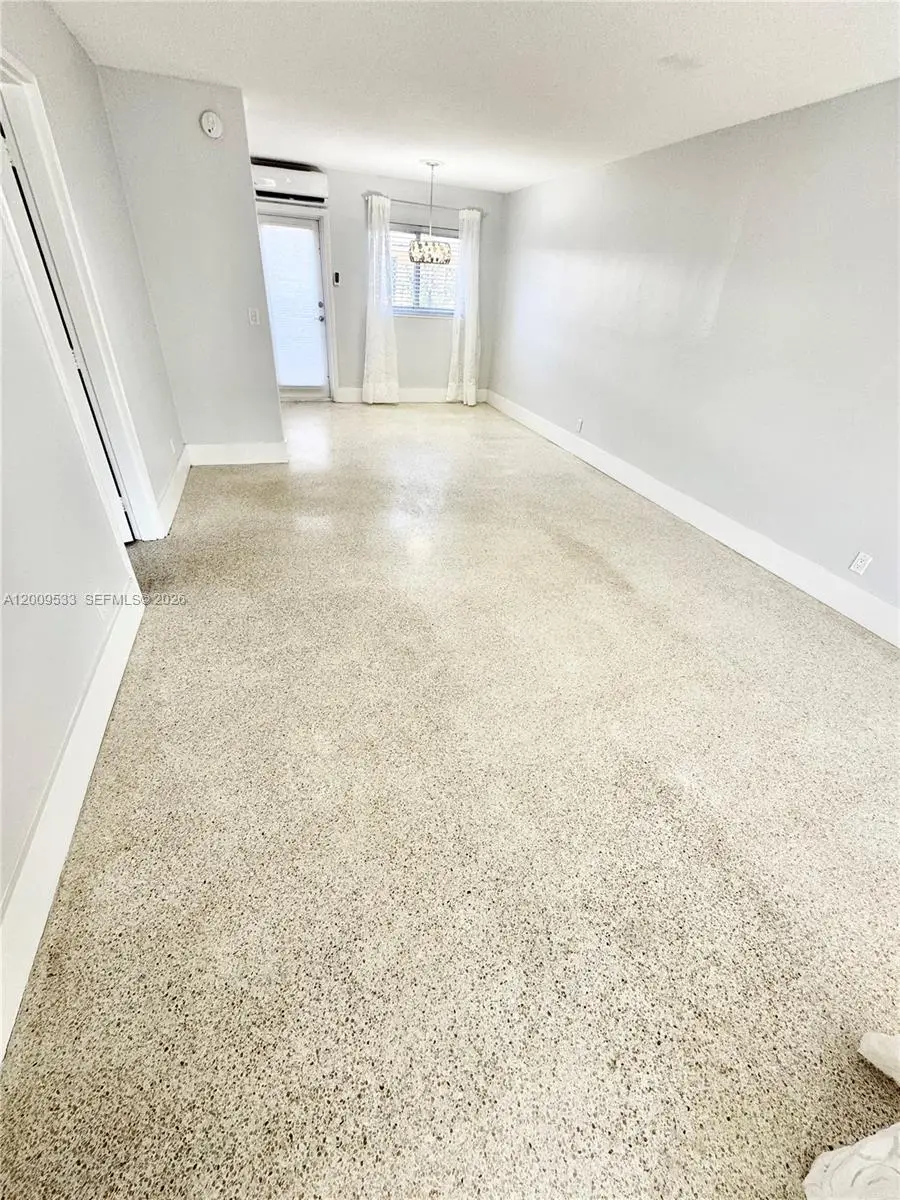 1601 SE 15 #1B, Fort Lauderdale, FL 33316 - #3