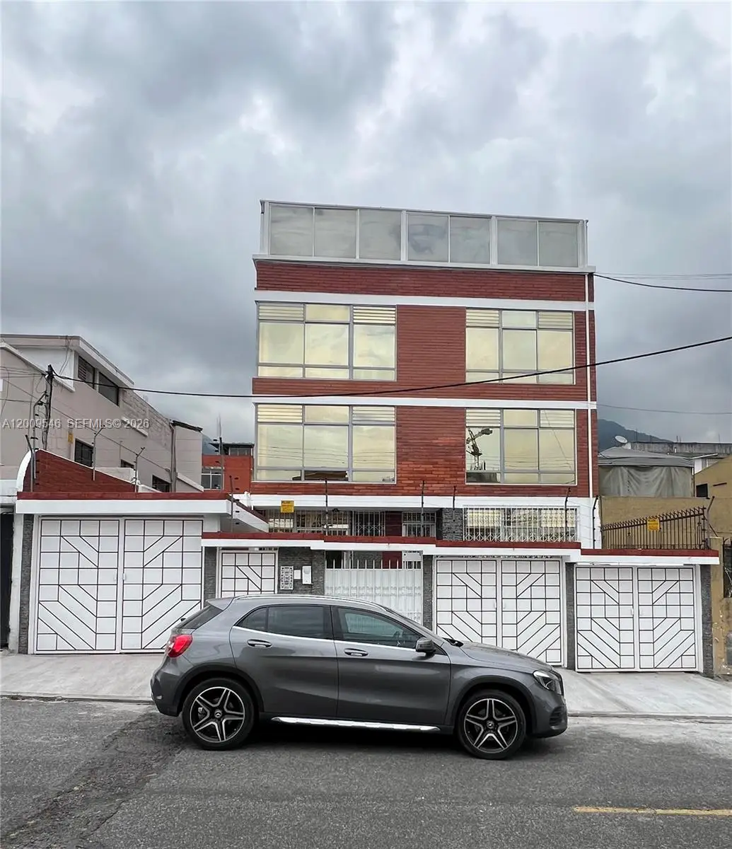N35-95 Calle Manuela Senz, Quito, FL  - #1