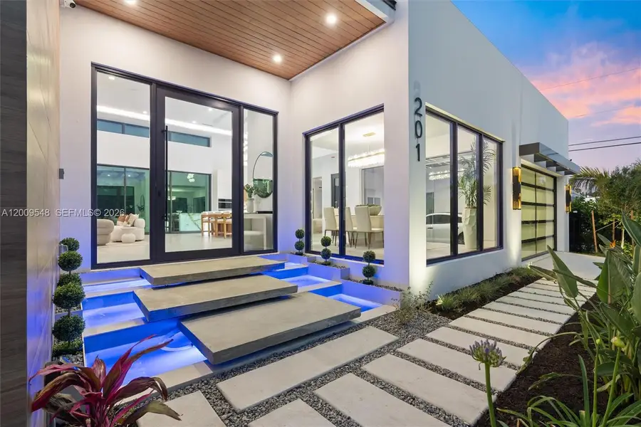 201 NE 27th Dr, Wilton Manors, FL 33334 - #3