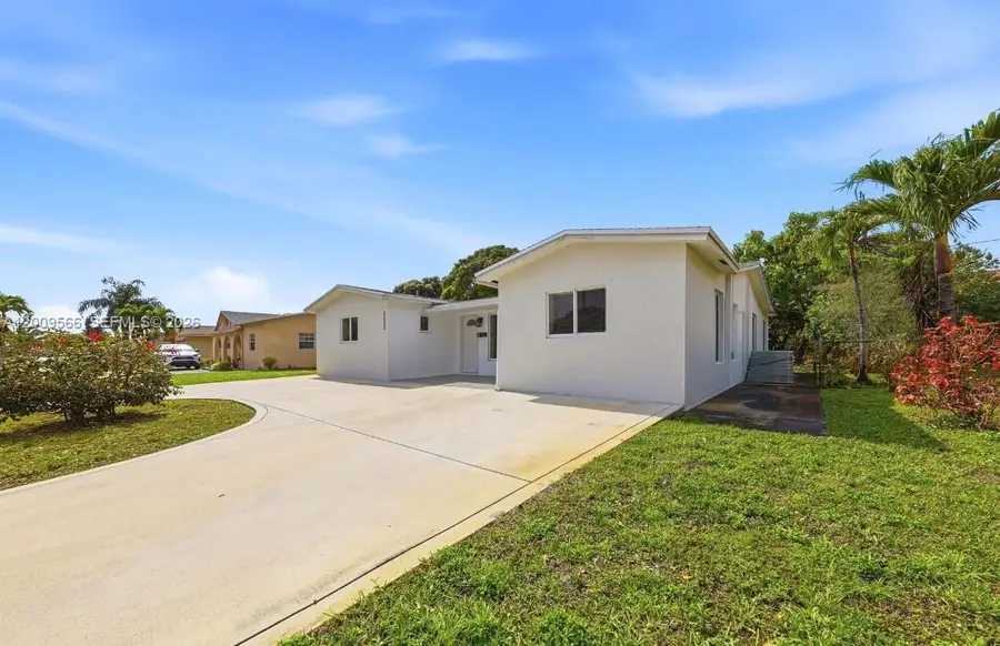 2631 NW 47th Ave, Fort Lauderdale, FL 33313 - #3