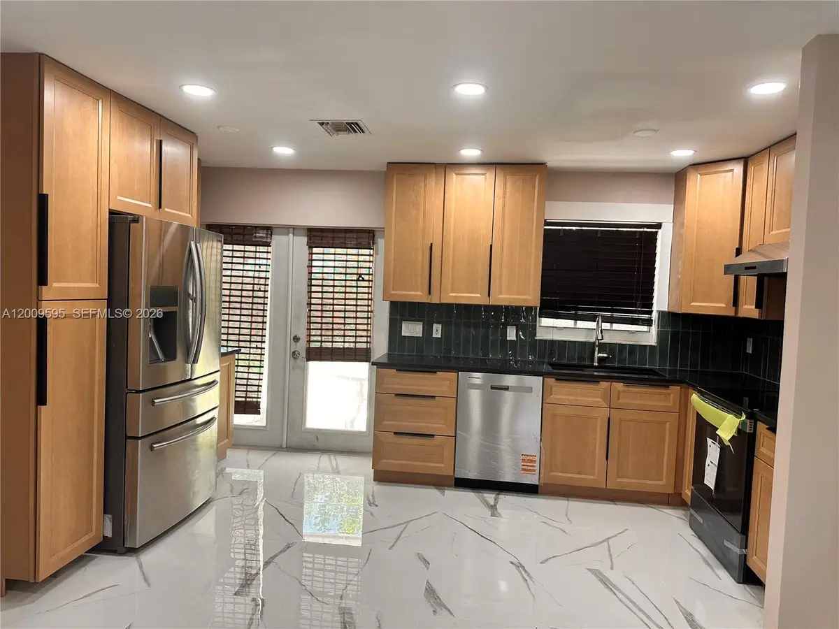 3614 Everglades Rd, Palm Beach Gardens, FL 33410 - #1
