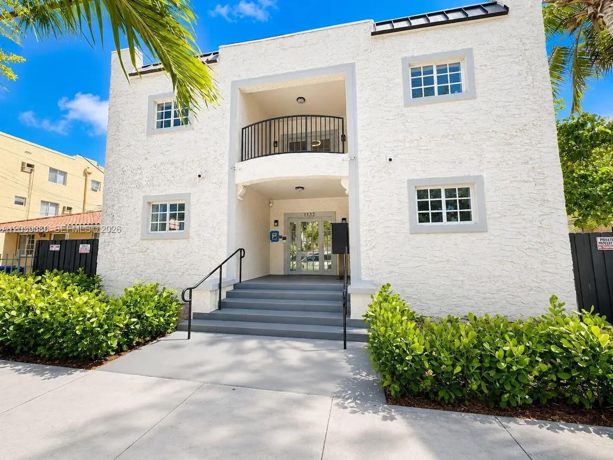 1132 NW 3rd St, Miami, FL 33128 - #1