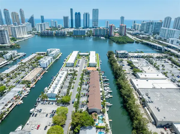 3726 NE 166th St #116, North Miami Beach, FL 33160