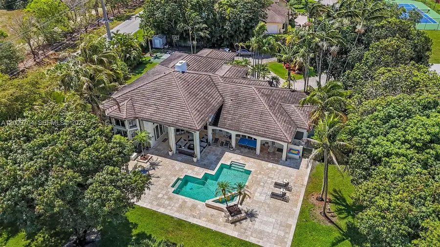 6721 SW 140th St, Palmetto Bay, FL 33158 - #2