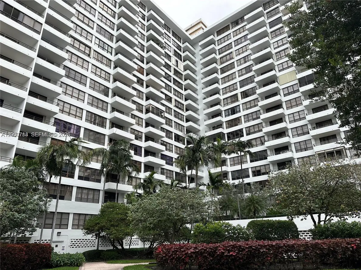 600 Three Islands Blvd #1402, Hallandale Beach, FL 33009 - #1