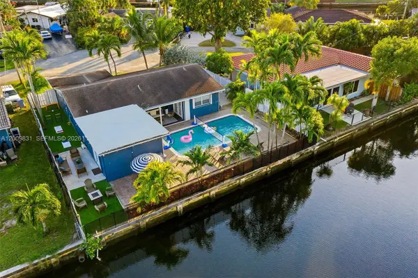 2005 NW 37th St, Oakland Park, FL 33309