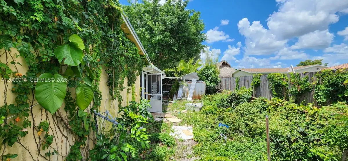 9401 NW 19th St, Pembroke Pines, FL 33024 - #1