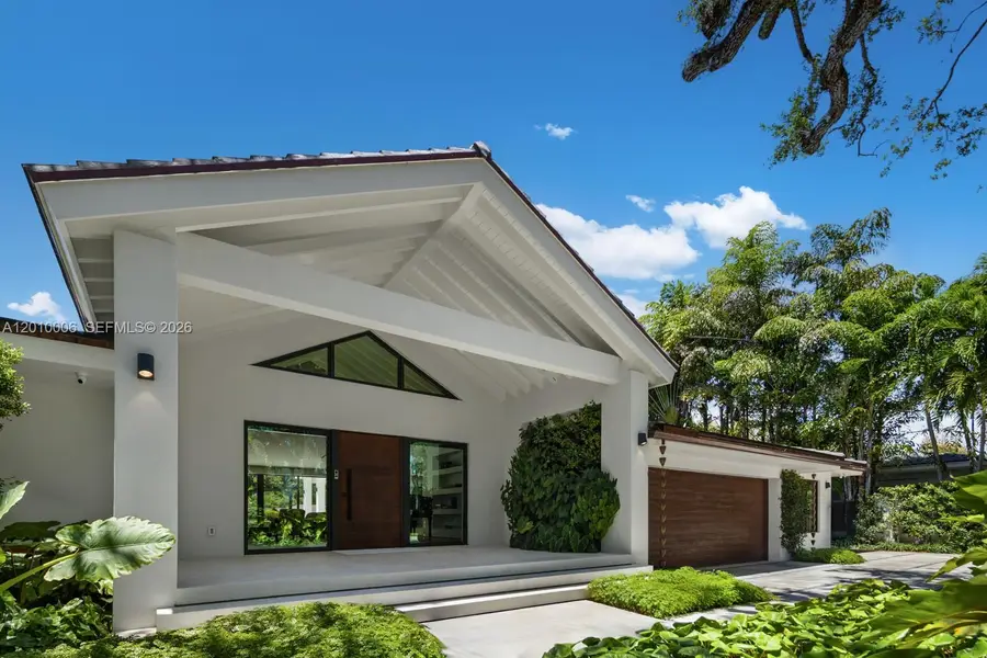 4100 Pinta Ct, Coral Gables, FL 33146 - #2