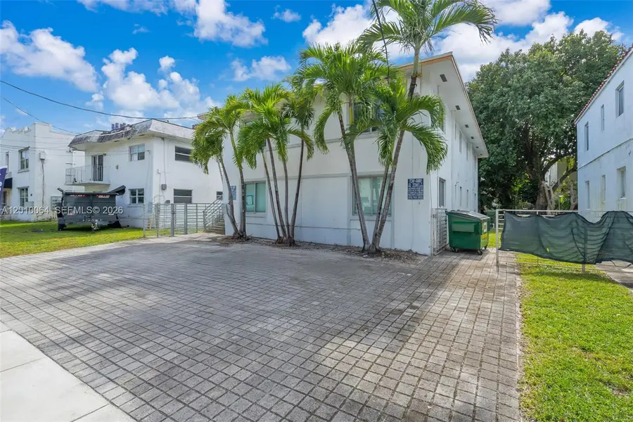 560 NE 63rd St, Miami, FL 33138 - #3