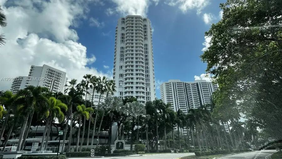 21150 Point Pl #1202, Aventura, FL 33180 - #3