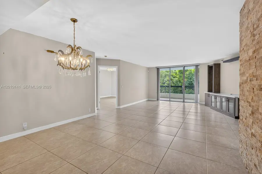 3500 Mystic Pointe Dr #302, Aventura, FL 33180 - #3
